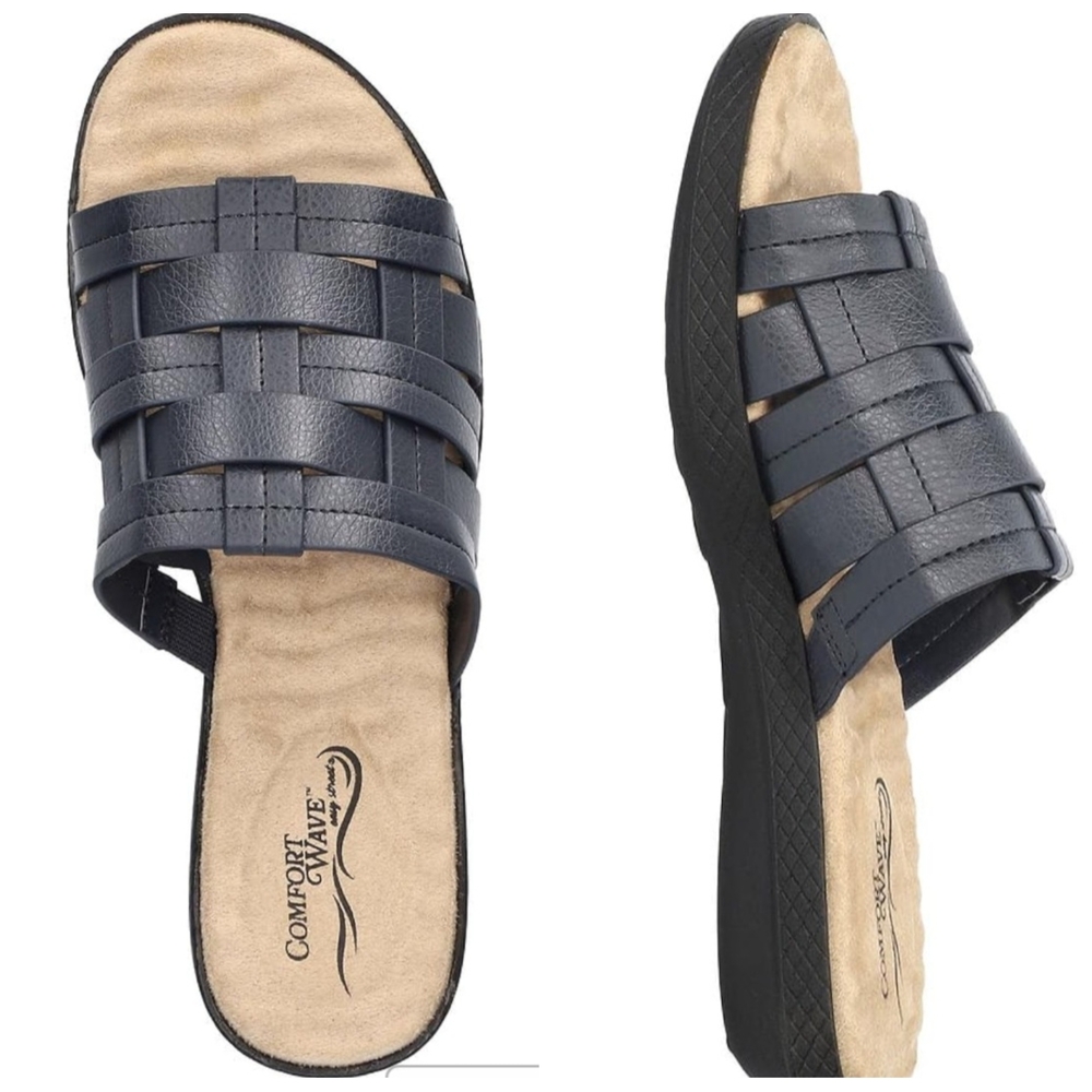 Easy Street Women's Black Sandals